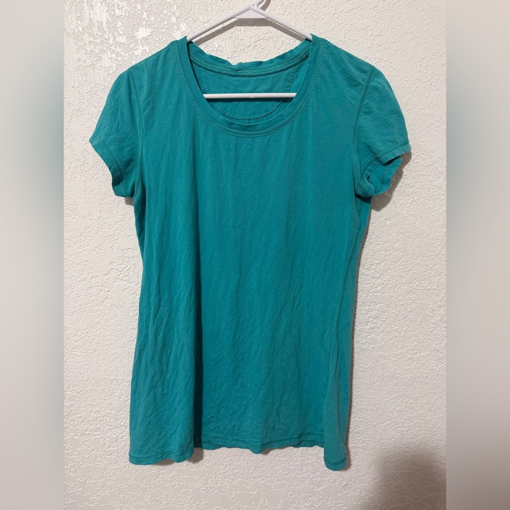 Lululemon Athletica Shirt - Picture 1 of 4
